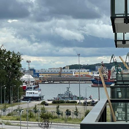 Nowy Apartament W Stylu Industrialnym Przy Porcie Appartement Gdynia Buitenkant foto