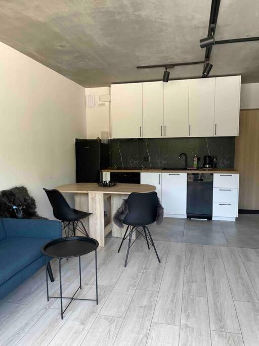 Nowy Apartament W Stylu Industrialnym Przy Porcie Appartement Gdynia Buitenkant foto